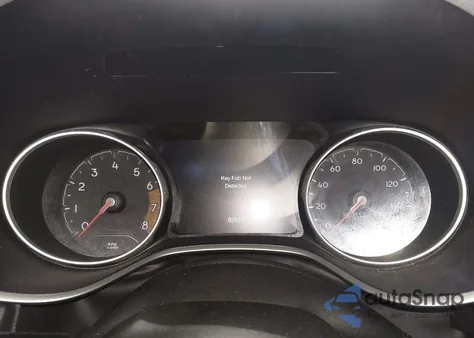 2019 Jeep Compass Latitude 4X4 from USA, damaged, VIN 3C4NJDBBXKT665843